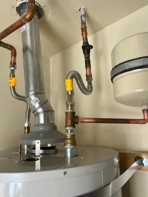 Water heater installation and plumbing repair in Marathon